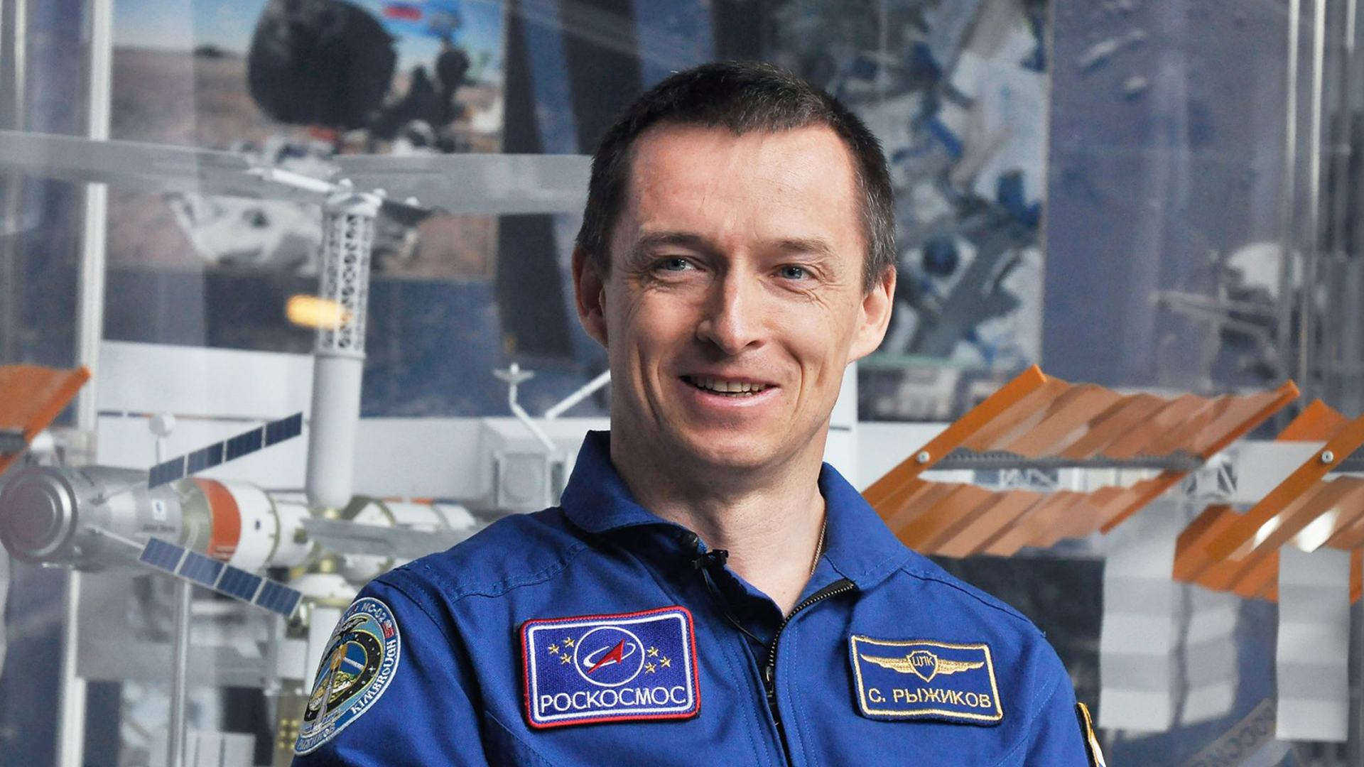Космонавт 2024 г. Рыжиков космонавт Нижневартовск.