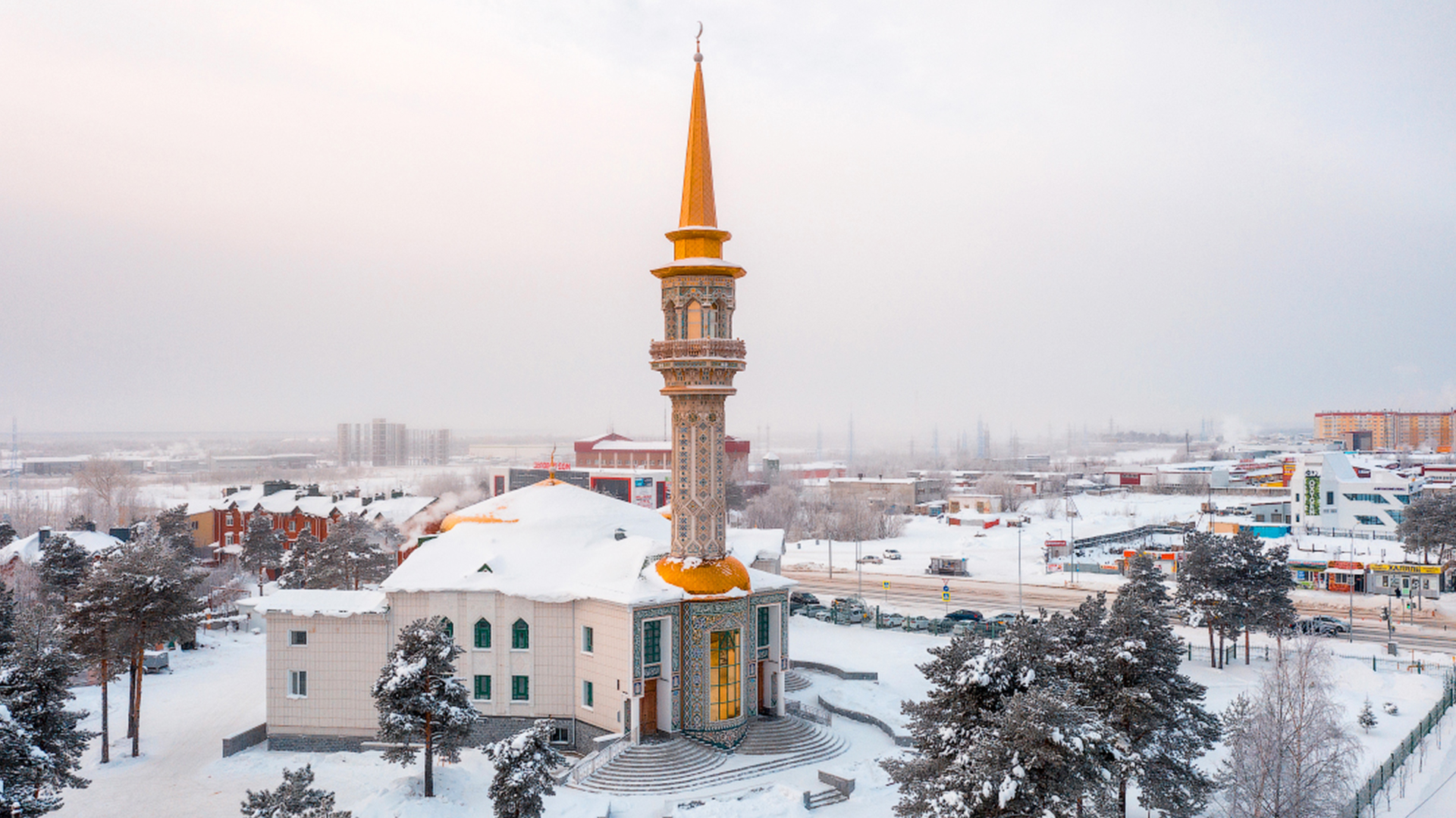 Мечеть нижневартовск. Сургутская Соборная мечеть. Соборная мечеть в городе Сургуте. Соборная мечеть — первая мечеть в Сургутском районе. Сургут новая мечеть.